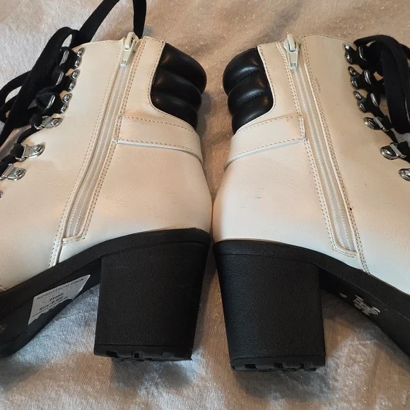 Mia Annamaria White Edgy Chunky Combat Ankle Boots 8.5 - Picture 6 of 8